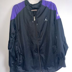 Jordan zip-up with hood